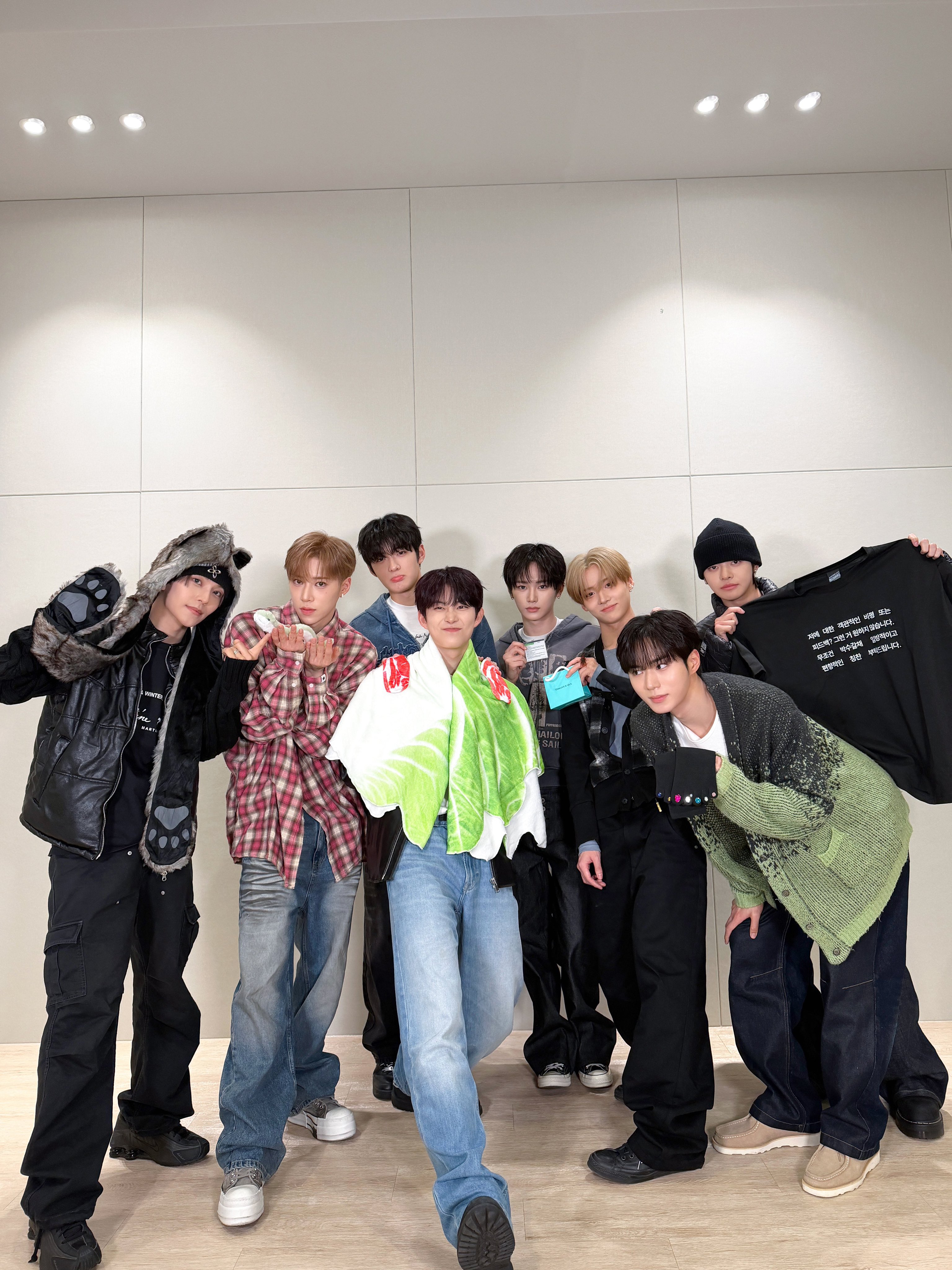 [잡담] 알디원 최근 단체짤 이거 너무 사랑스럽다...💕 | 인스티즈