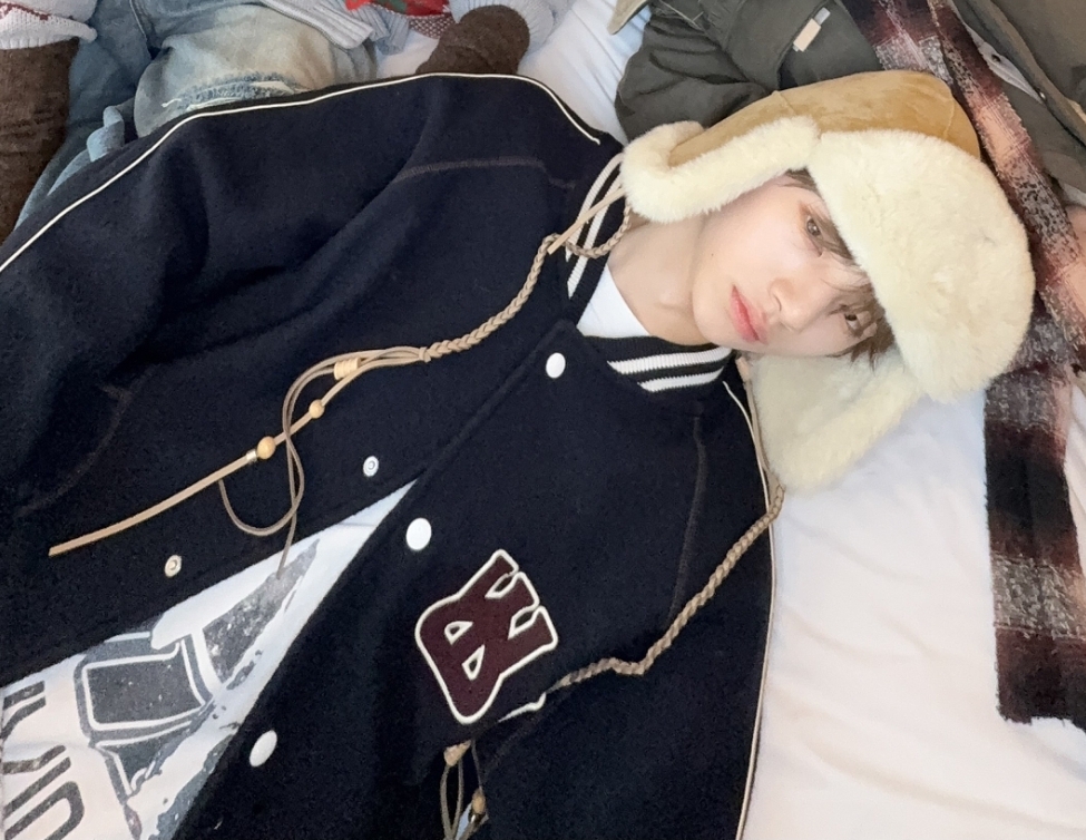 [잡담] 코르티스 주훈 뭔가 인소에서 한번 봤을듯한 남주 느낌이야 | 인스티즈