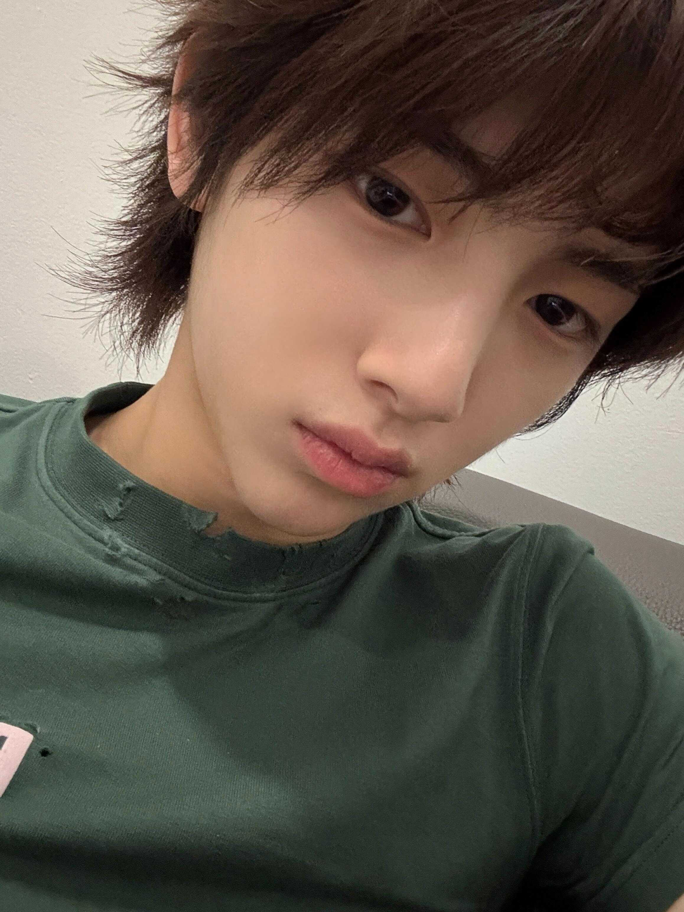 [잡담] 코르티스 주훈 뭔가 인소에서 한번 봤을듯한 남주 느낌이야 | 인스티즈