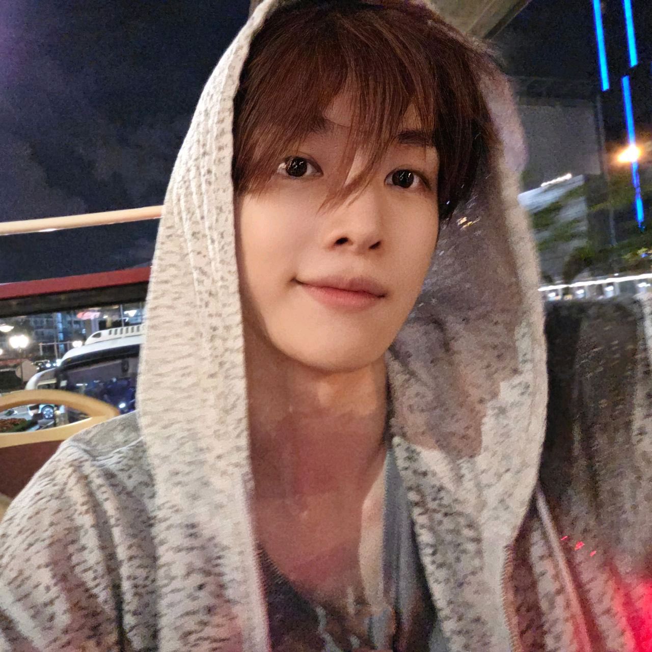 [잡담] 성찬 바꾼 버블 프사 으아 | 인스티즈