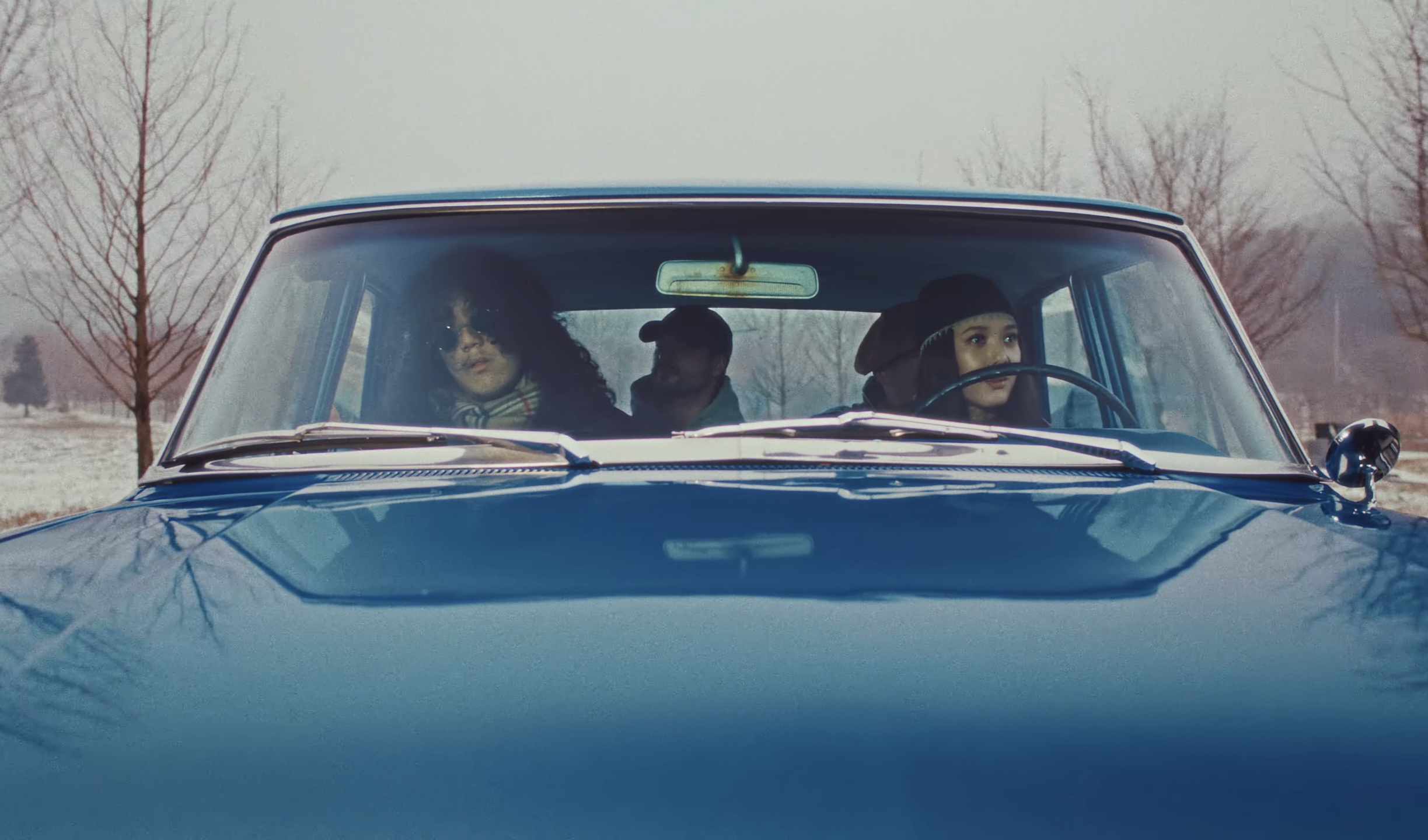 [정보/소식] 세월이여.. 오랜만에 컴백한 윤미래 신곡 뮤직비디오에 깜짝 출연한 타이거 JK-윤미래 부부 아들 서조단 | 인스티즈