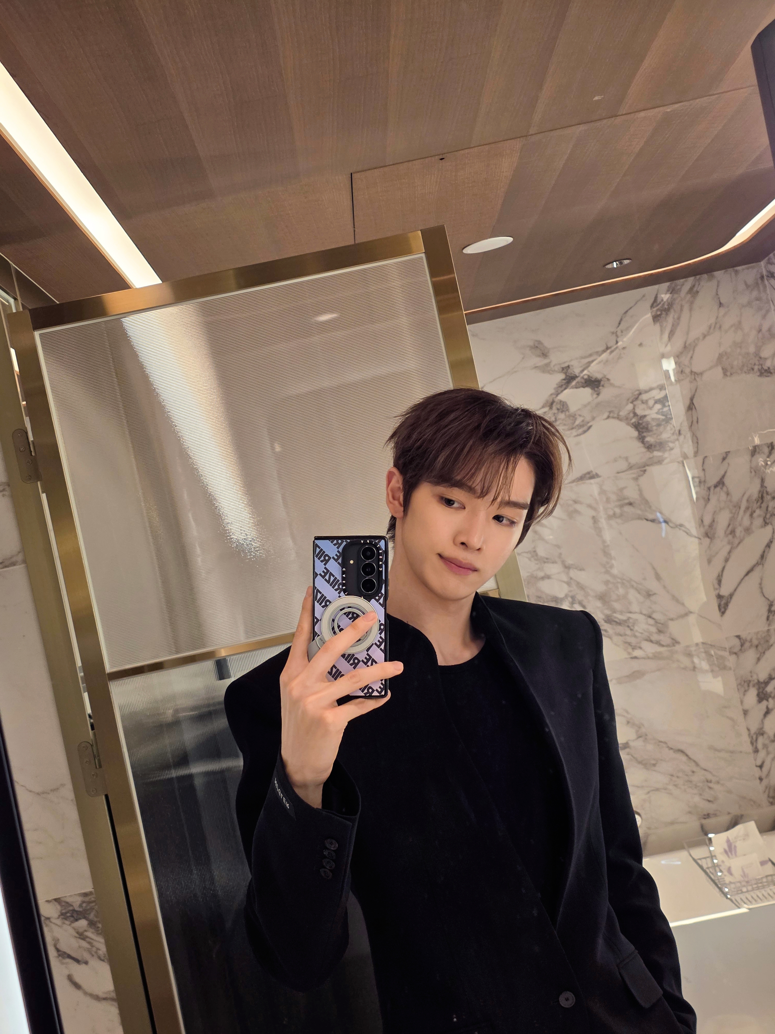 [잡담] 방금 라이즈 20대 미모의 남성이 기습 암살시도함 | 인스티즈