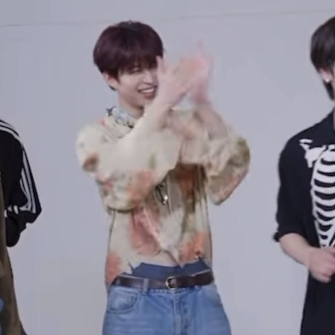 [잡담] 김건우 자컨에서 ㄹㅇ 왤케 무리하냐 | 인스티즈