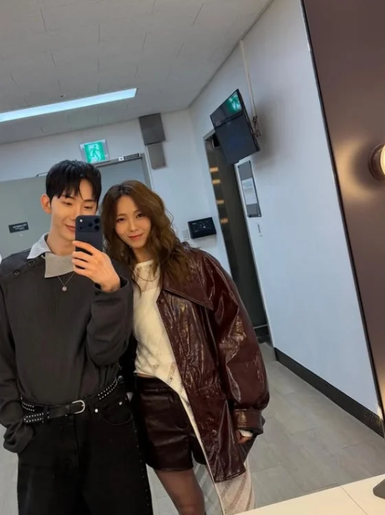 첫 듀엣콘서트를 함께했다는 24년지기 조권 선예...JPG | 인스티즈