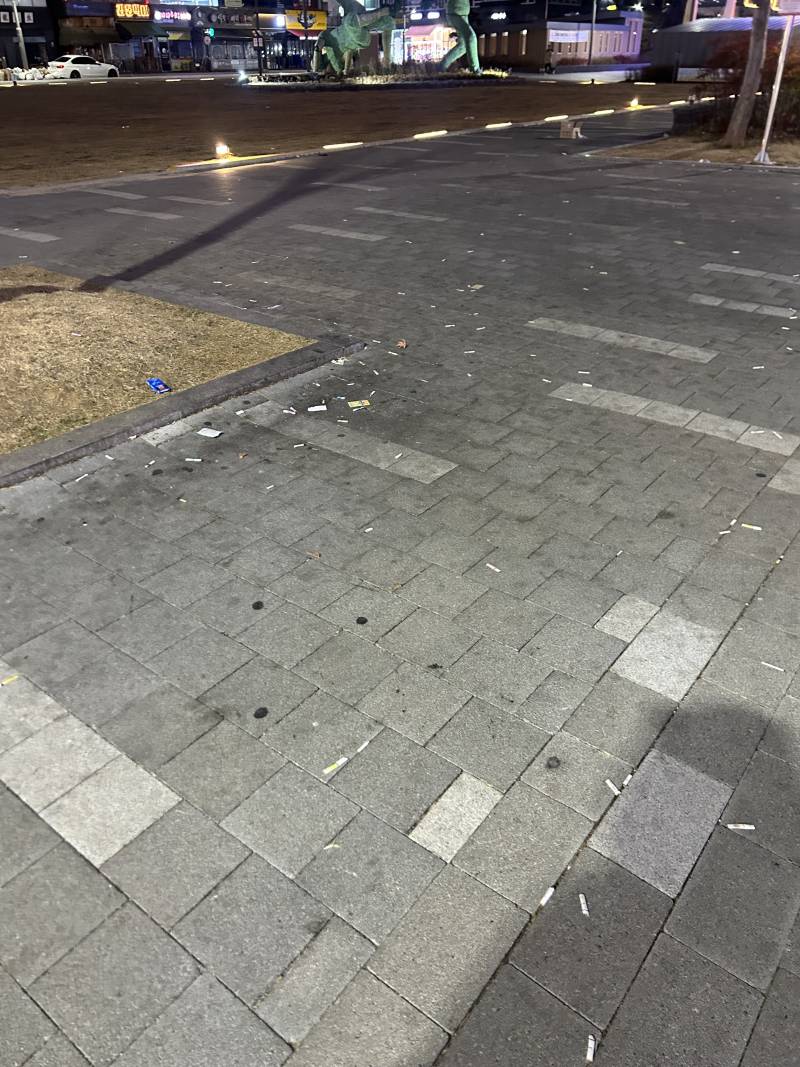 [잡담] 세상에서 사라져야할 벌레 1순위 흡연충 | 인스티즈