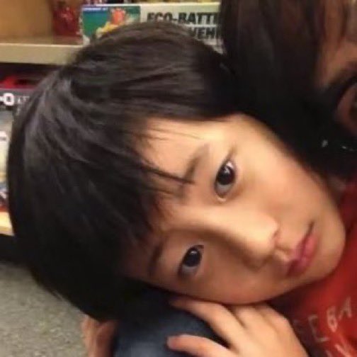 [잡담] 앤톤 애기때부터 분위기 있게 | 인스티즈