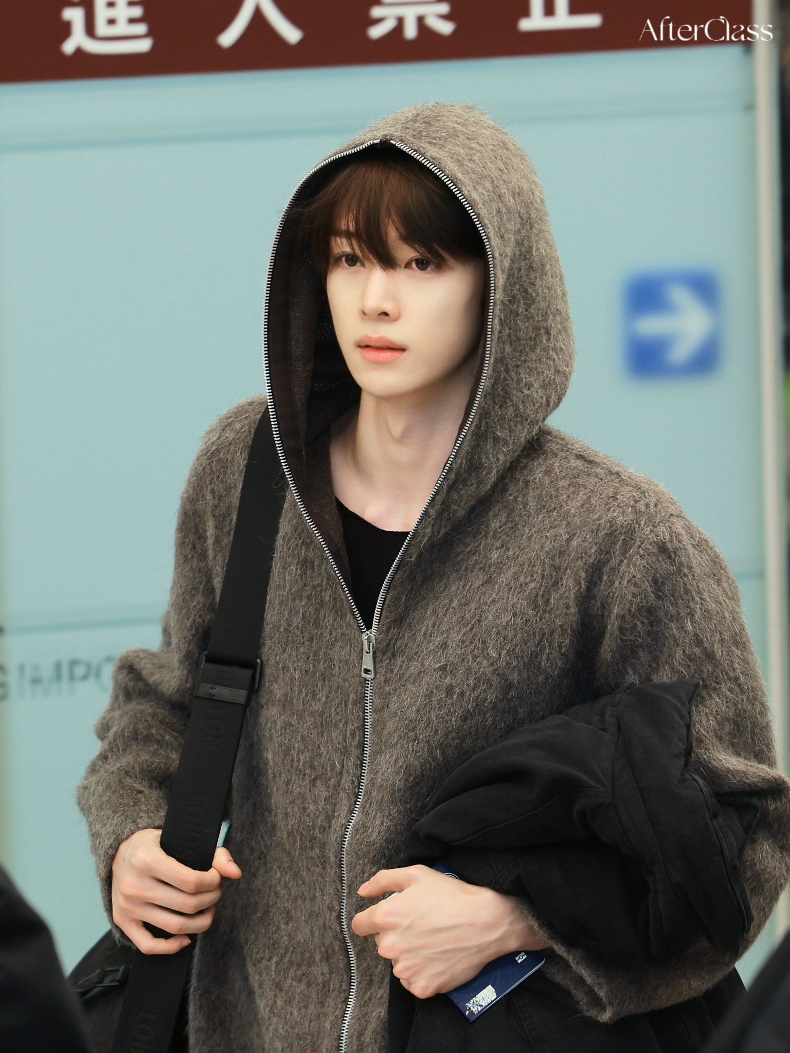 [잡담] 성찬이 옷 오래 입는 거 좋아 | 인스티즈