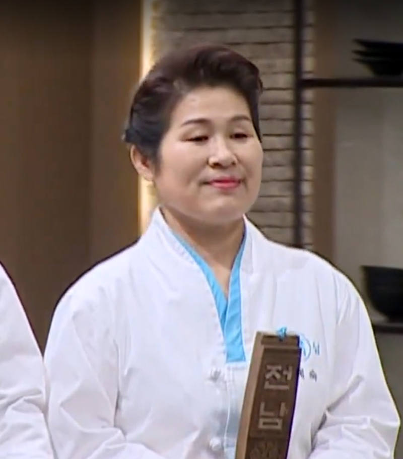 [잡담] 임성근 주방장 보려고 한식대첩 보는데 전남 고수님 이연복 사부 닮으심ㅋㅋㅋㅋ | 인스티즈