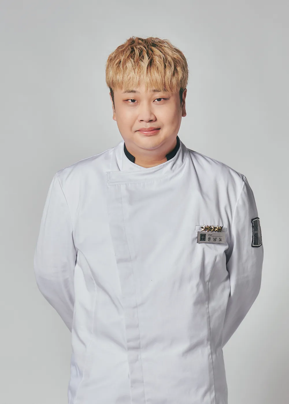 [잡담] 근데 윤남노 나이보다 어려보이는편이야? | 인스티즈