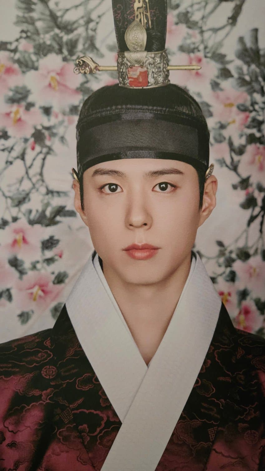 [잡담] 박보검 시그 짤인데 진짜 박보검은 한복의 제왕이다 | 인스티즈