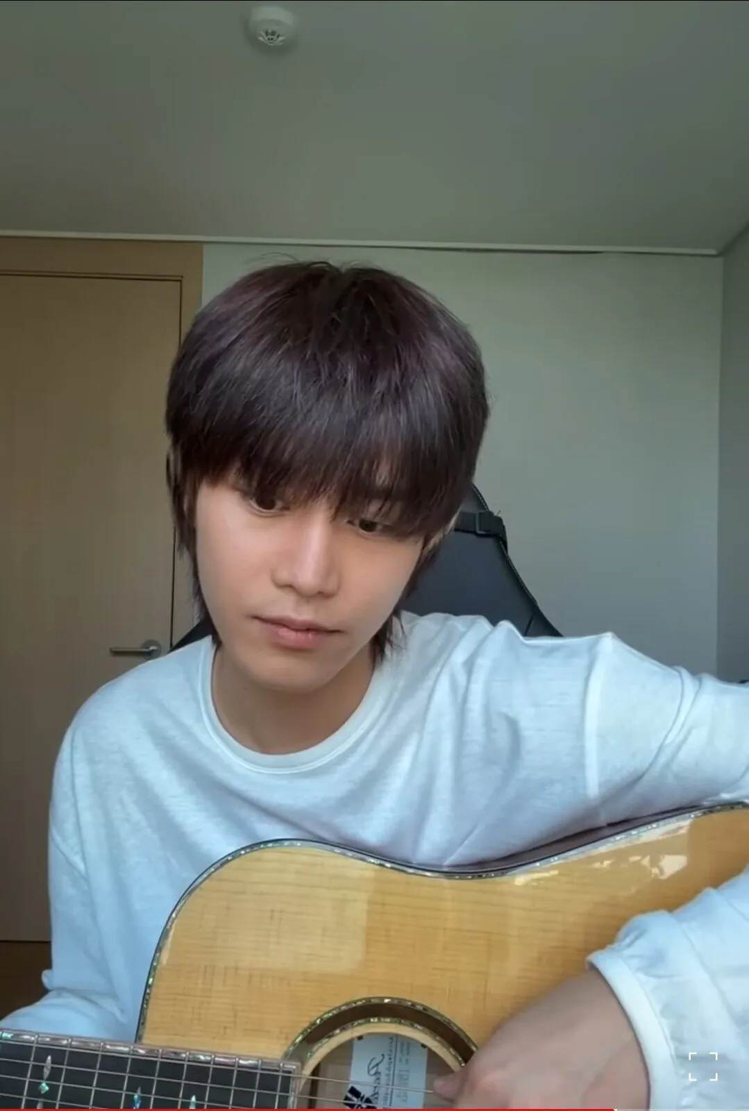 [정보/소식] 전 아이돌 태일이 범죄 다음날 했던일.jpg | 인스티즈