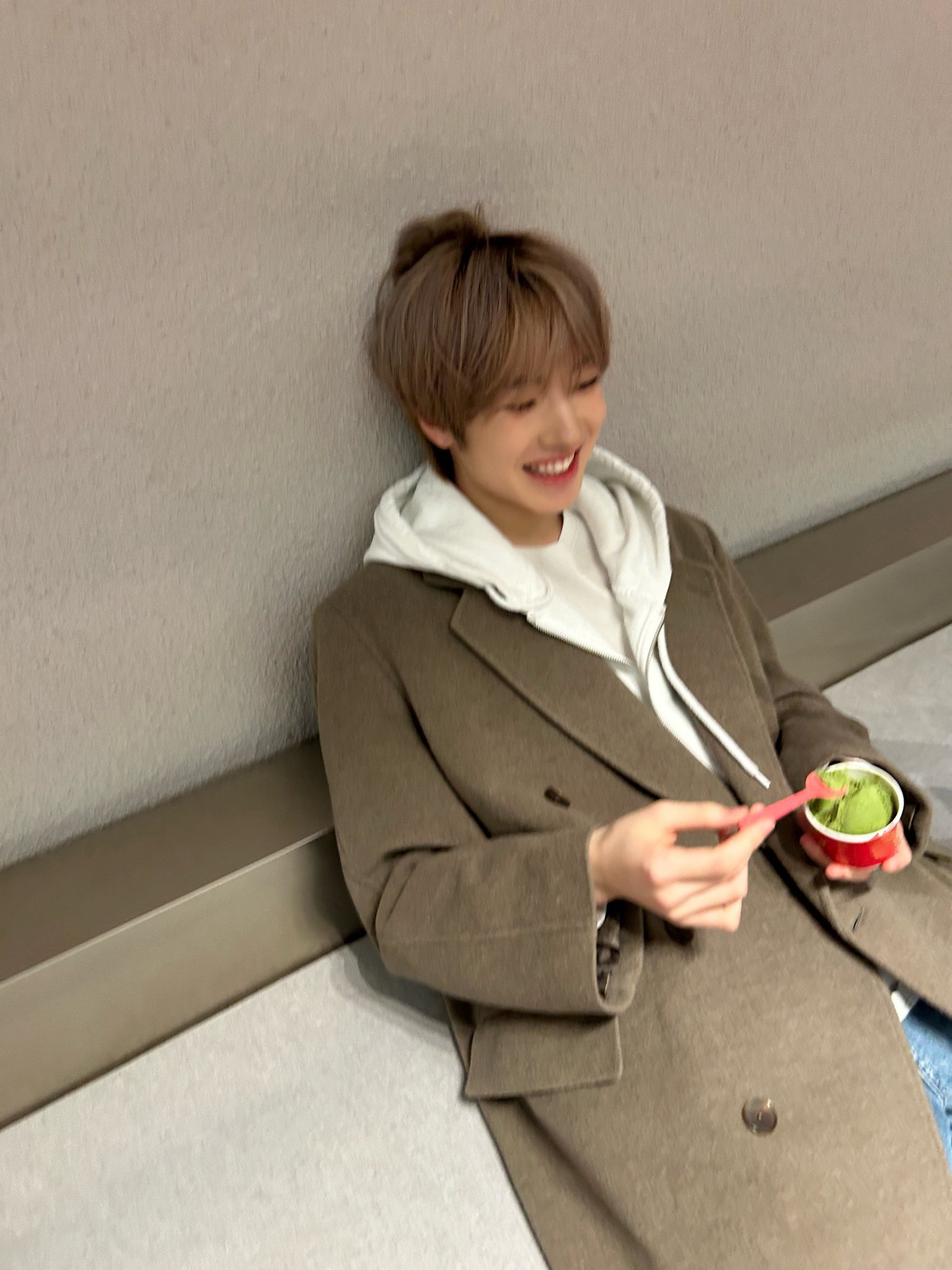 [잡담] 엔시티위시 사쿠야 그리고 코트의 만남이라니 .. | 인스티즈