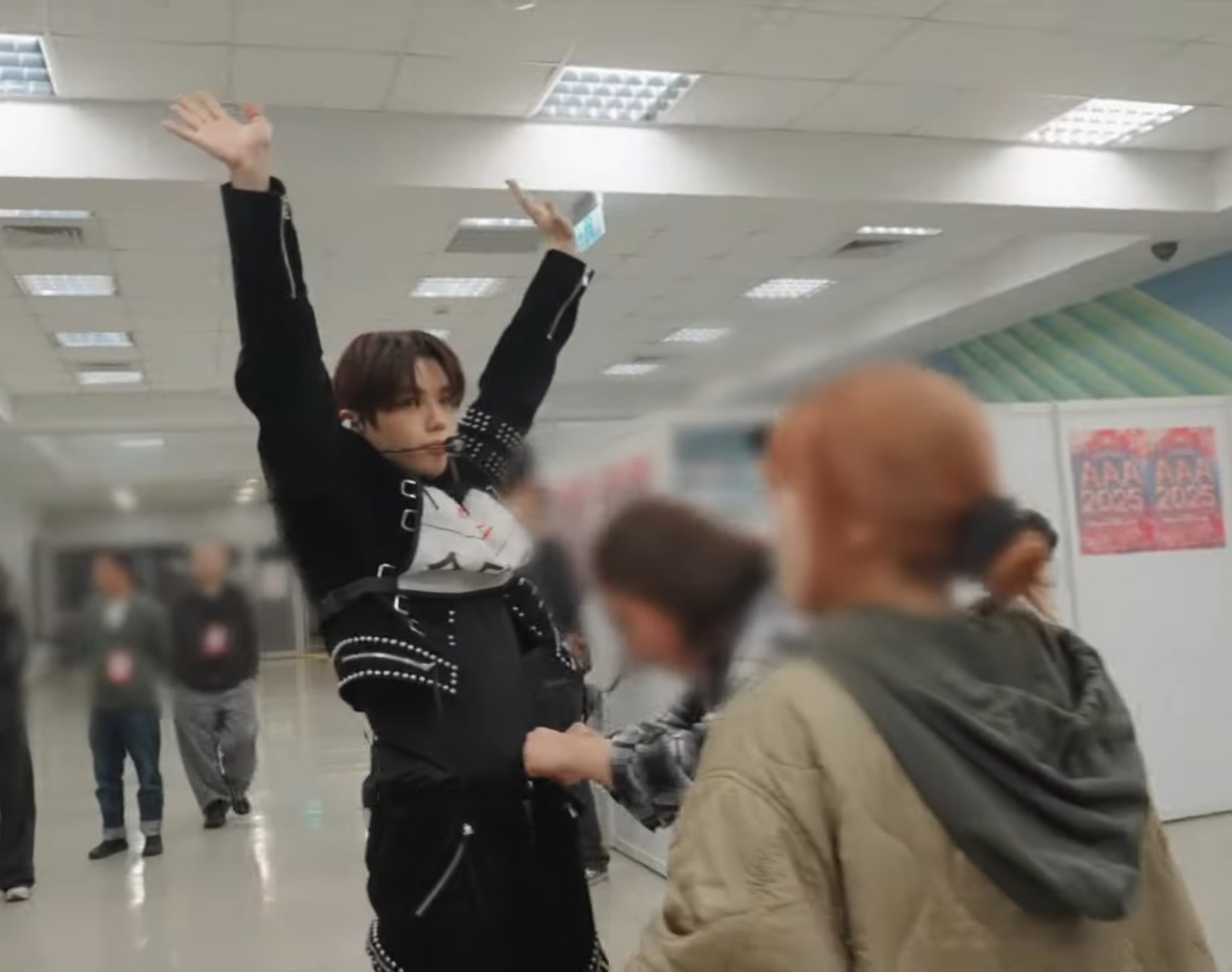 [잡담] 옷수정 이렇게 해듀됨..? (주어 라이즈 쇼타로) | 인스티즈