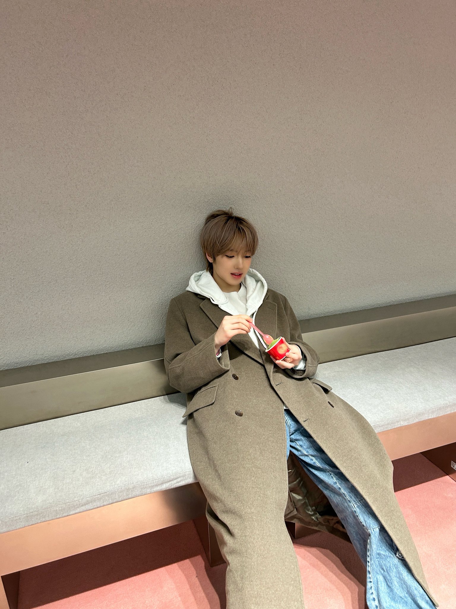 [잡담] 엔시티위시 사쿠야 그리고 코트의 만남이라니 .. | 인스티즈