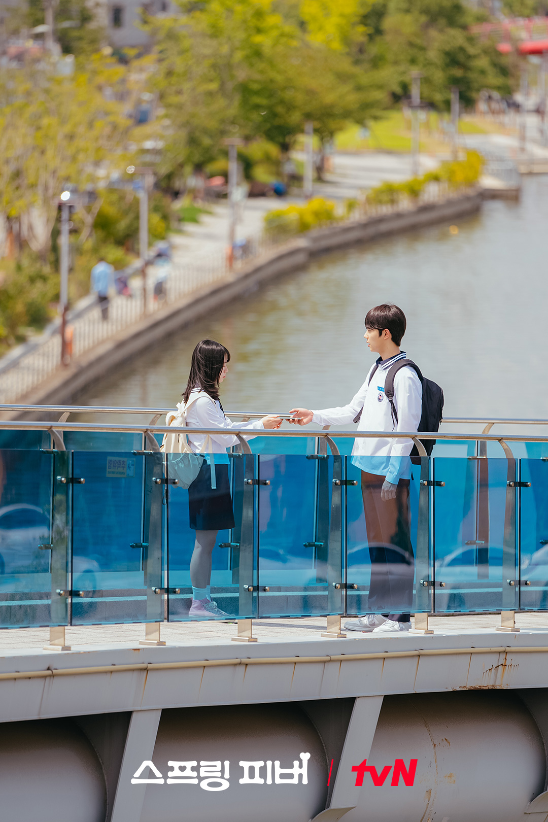 [잡담] 스프링피버) 신수교 전교 1&2등이 왜 이리 사랑스럽고 무해해..💗조준영X이재인이 보여줄 라이벌 케미✏️거기에 풋풋한 청춘 로맨스도 있다구 (˶ˊꇴˋو(و ⁾⁾💛 | 인스티즈