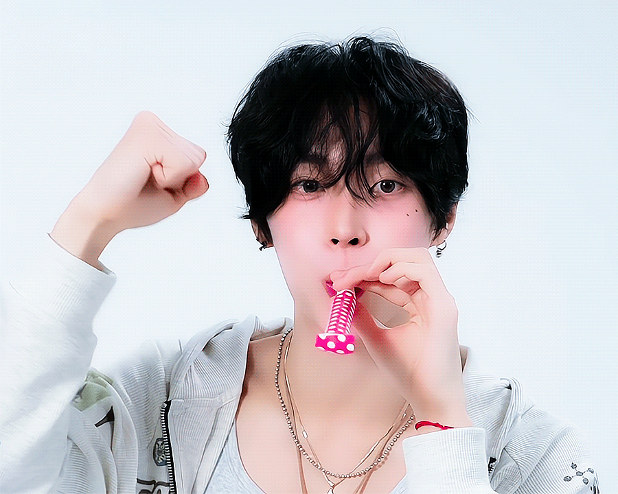 [잡담] 원빈이 진짜 너무너무너무 사랑스러워!!! | 인스티즈