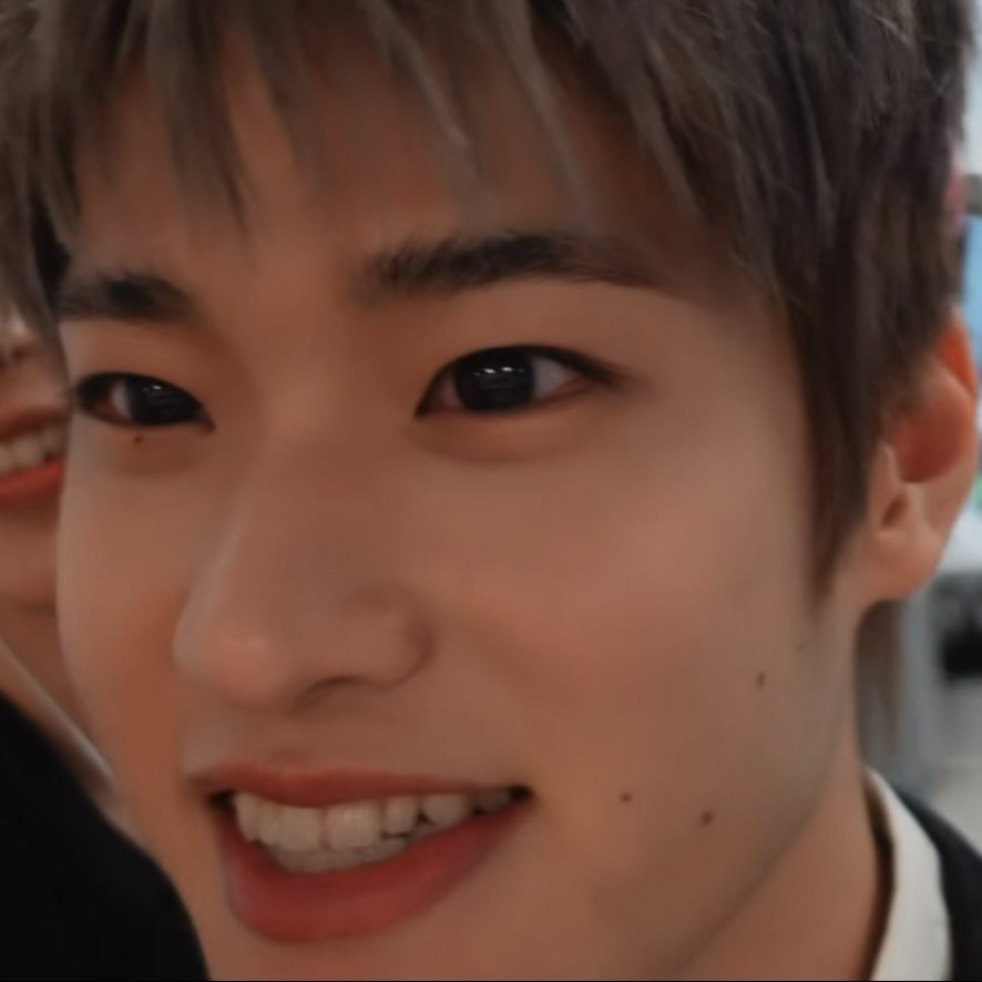 [잡담] 소희 너무귀엽게생겼어 | 인스티즈