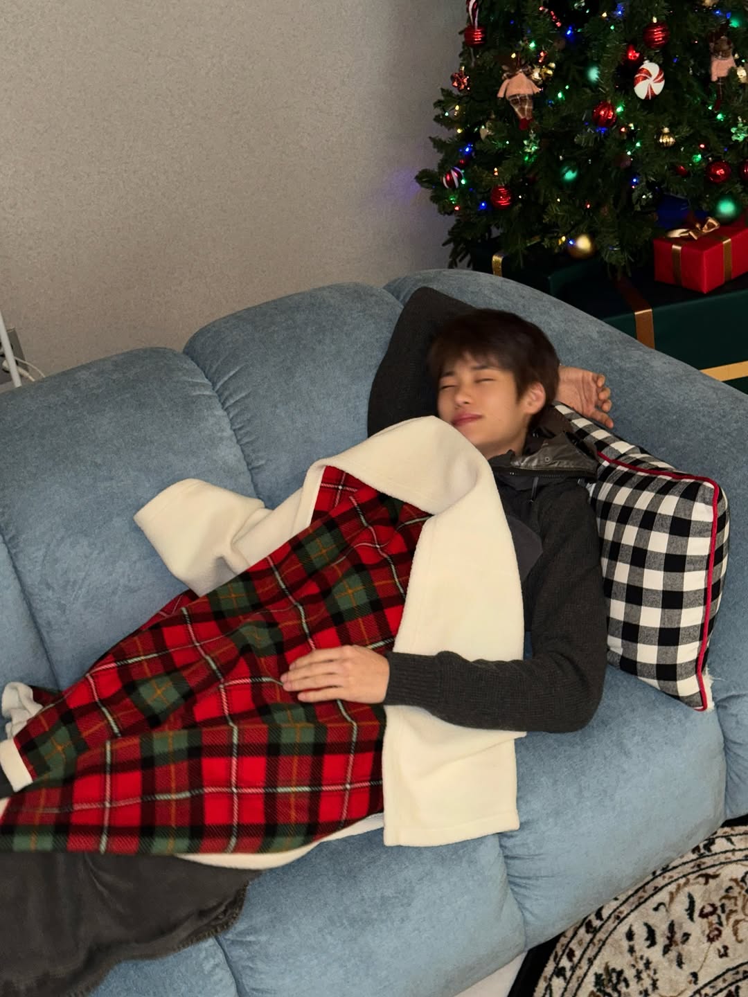 [잡담] 소희덕분에 올해연말 즐거웠다 | 인스티즈