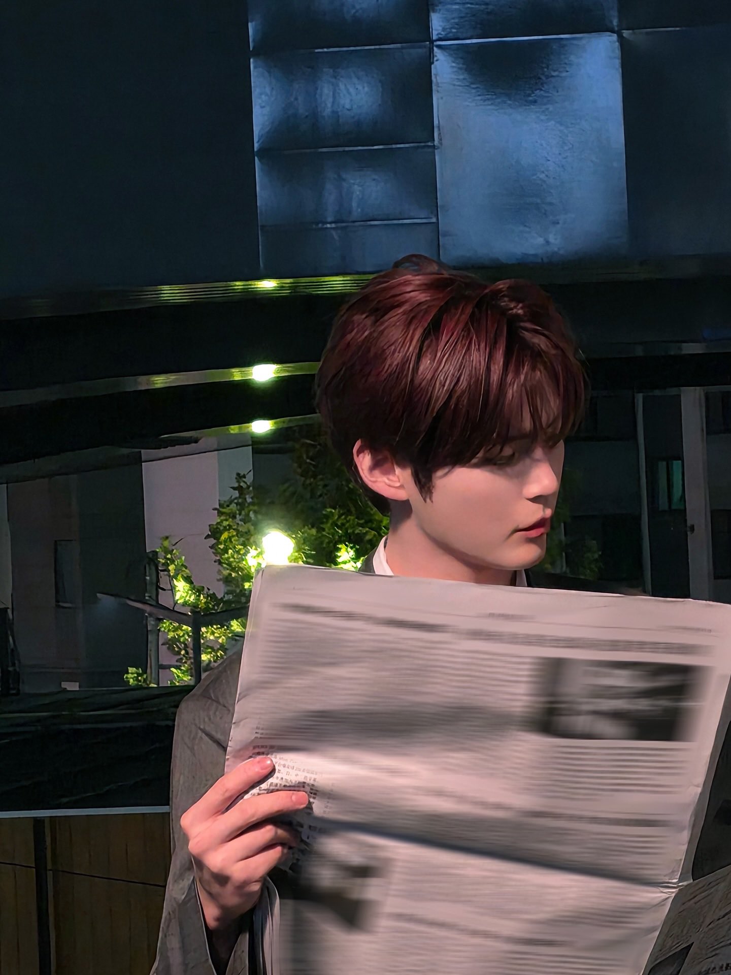 [잡담] 성한빈 사진 분위기 너무 좋아 잘생겼어 | 인스티즈