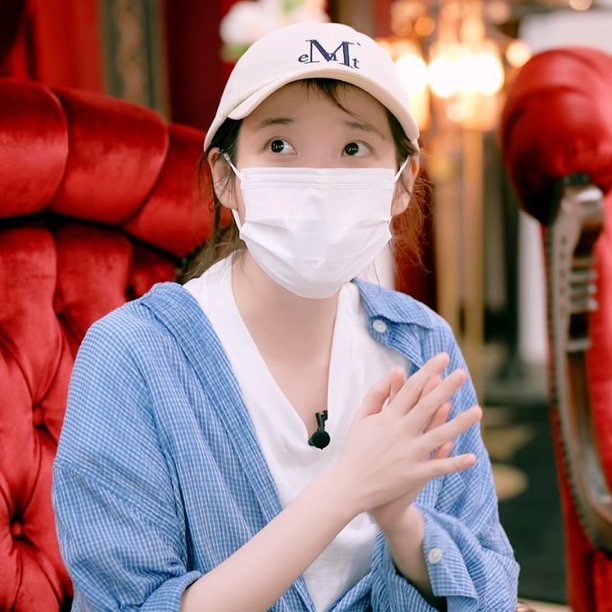 [잡담] 아이유 이짤 너무 귀엽다 아악(팬한테만귀여울수도) | 인스티즈