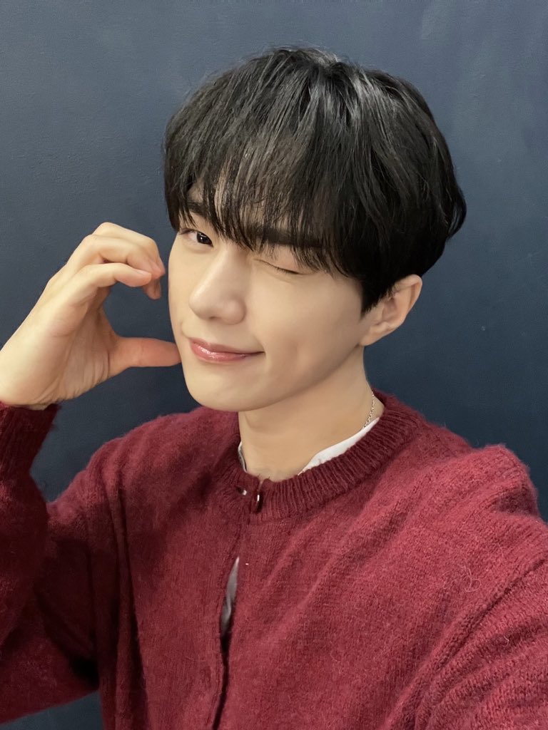 [잡담] 나는 이 얼굴이 곧 35살이 된다는게 안믿김 | 인스티즈