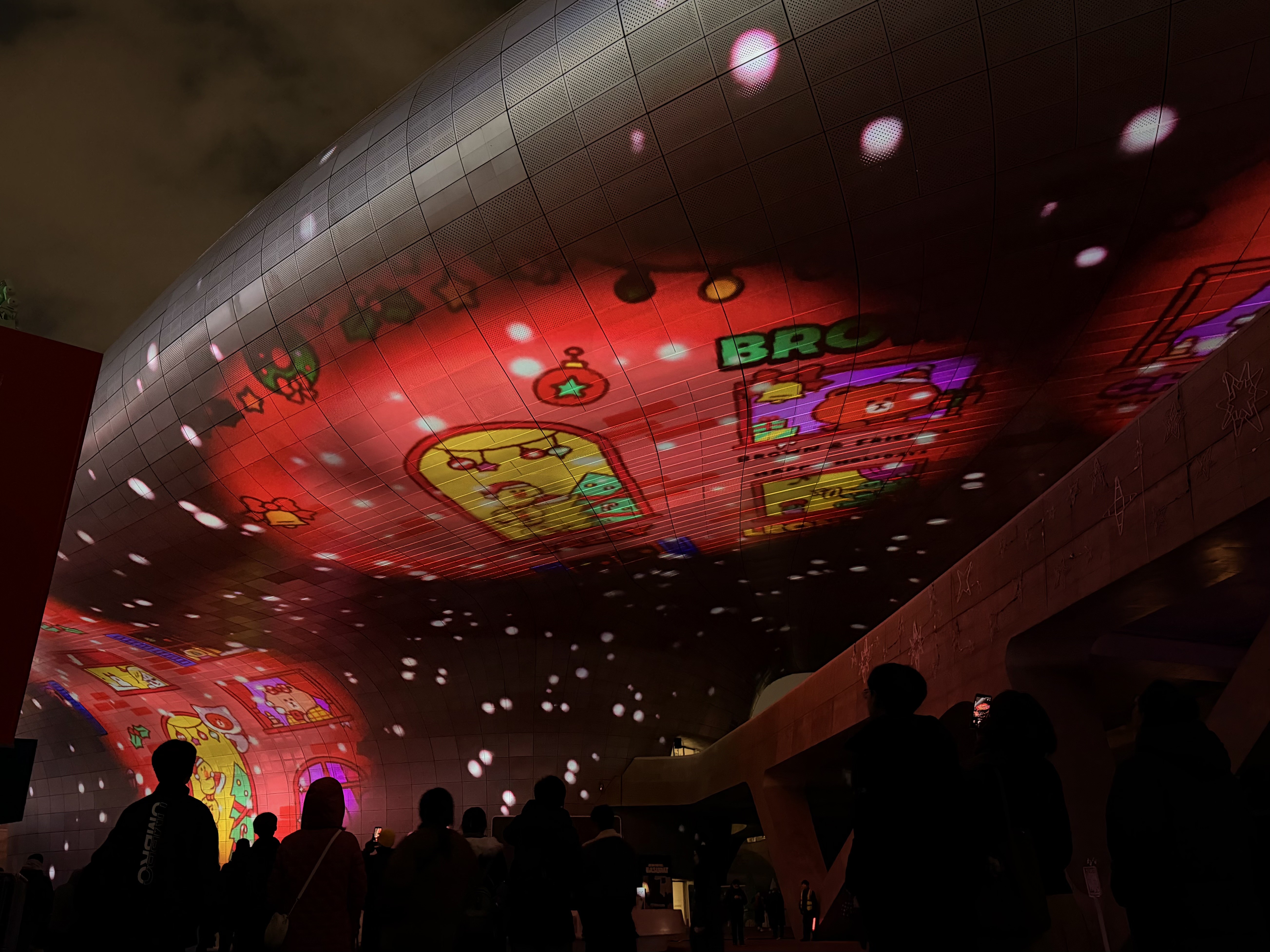 [잡담] DDP 서울라이트쇼 꼭 가봐!! 엄청 예쁨 | 인스티즈