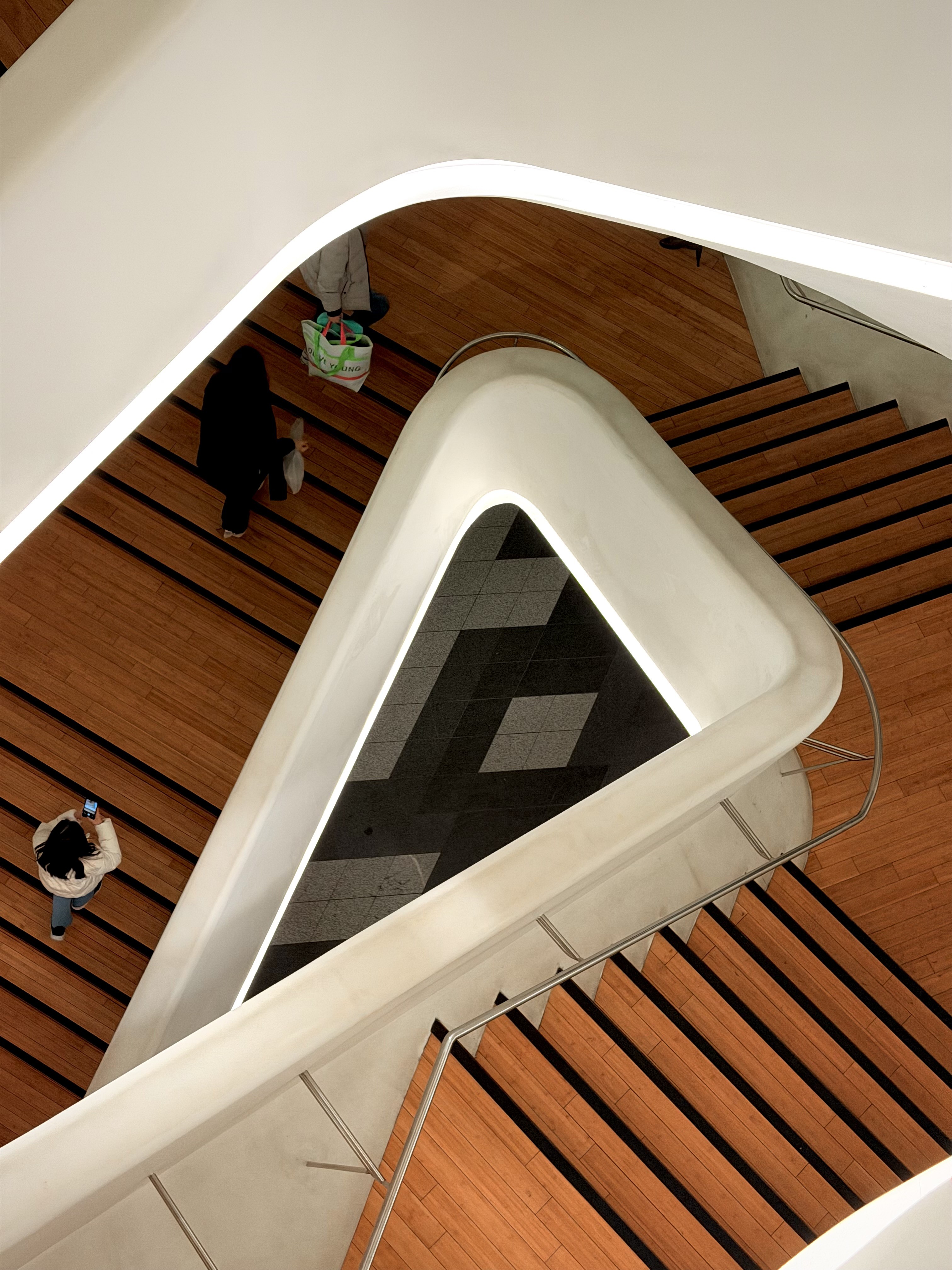 [잡담] DDP 서울라이트쇼 꼭 가봐!! 엄청 예쁨 | 인스티즈