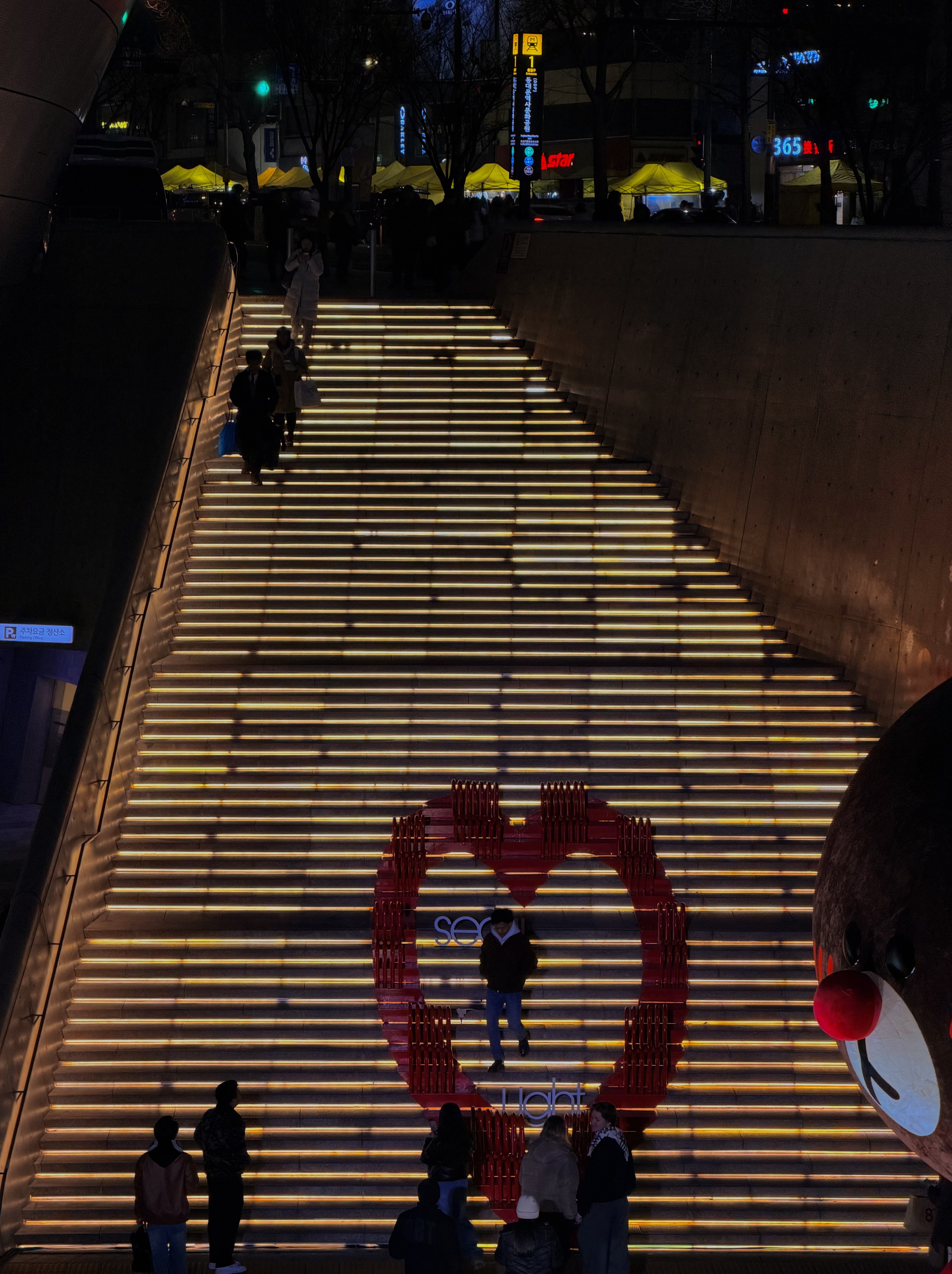 [잡담] DDP 서울라이트쇼 꼭 가봐!! 엄청 예쁨 | 인스티즈