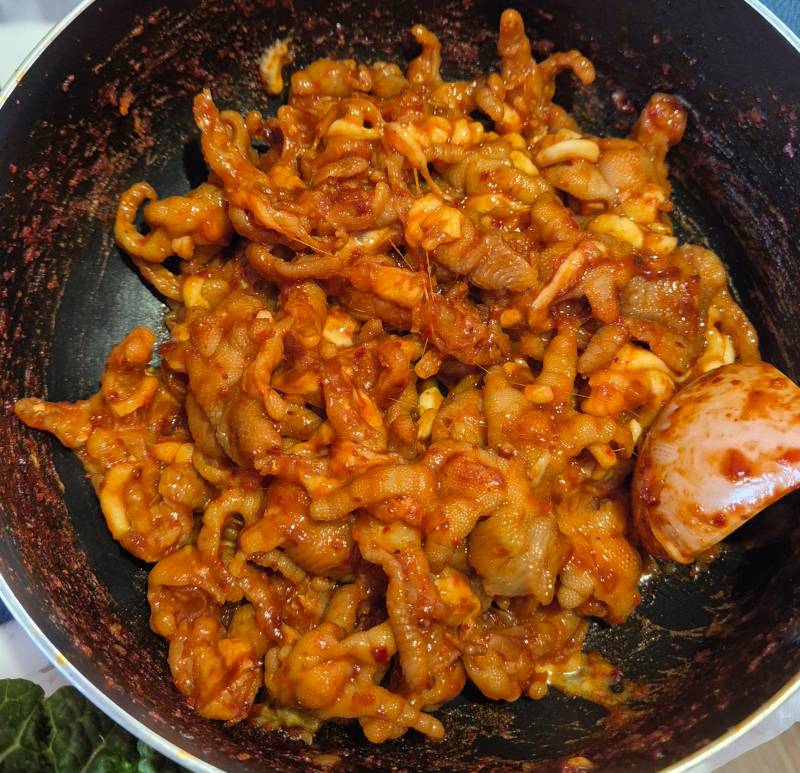 [잡담] 엄마가 만들어준 알곤이찜이랑 닭발😋👍 | 인스티즈