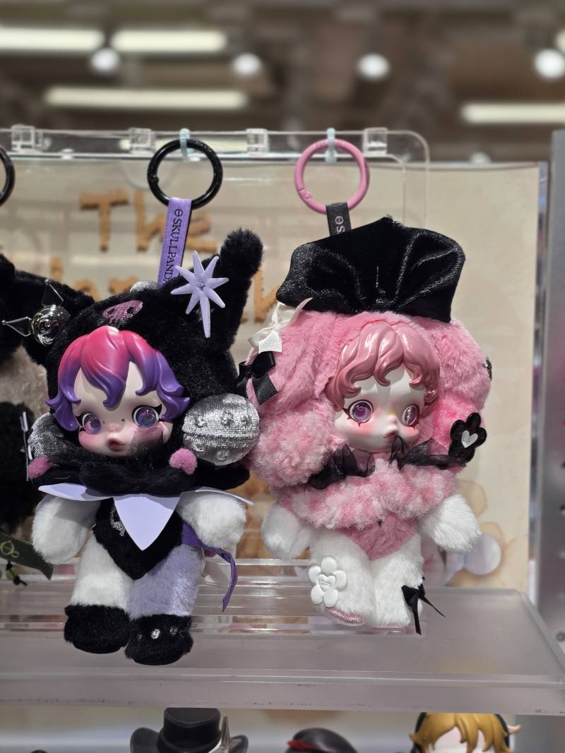 [잡담] 스컬판다 산리오 콜라보 머가 더 이뻐? | 인스티즈