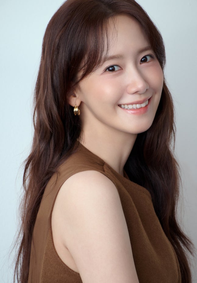 [정보/소식] 윤아) 2025년은 임윤아의 해…'폭군의 셰프' 흥행→팬미팅·수상까지 '눈부신 존재감' | 인스티즈