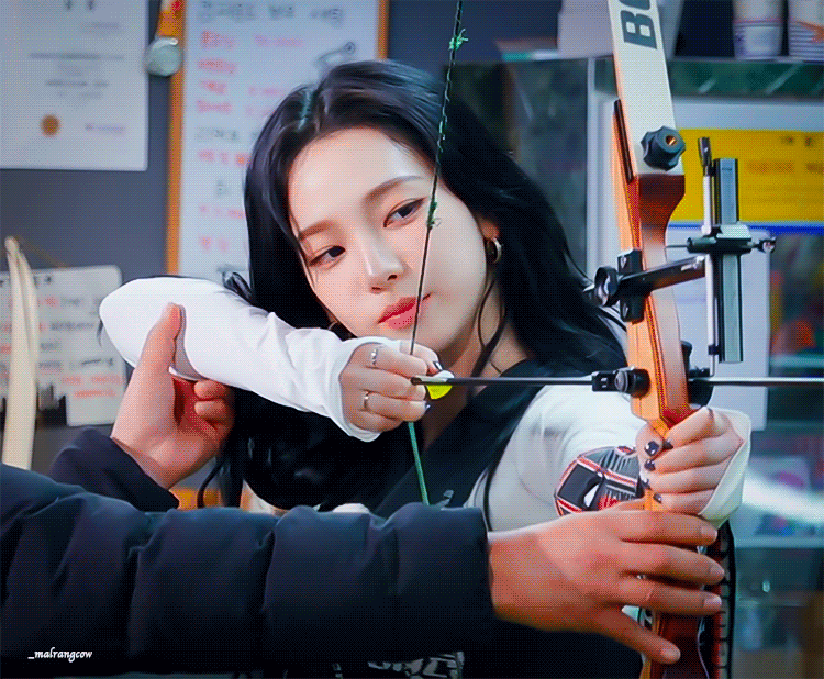 [잡담] 양궁하는 카리나 너무 잘생쁨 | 인스티즈