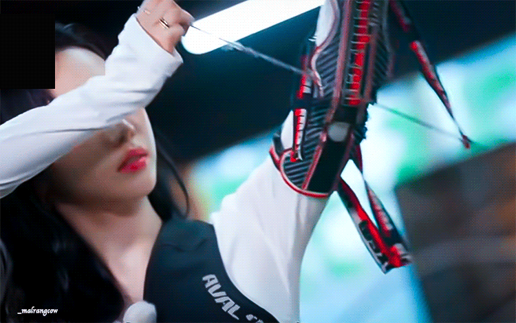 [잡담] 양궁하는 카리나 너무 잘생쁨 | 인스티즈