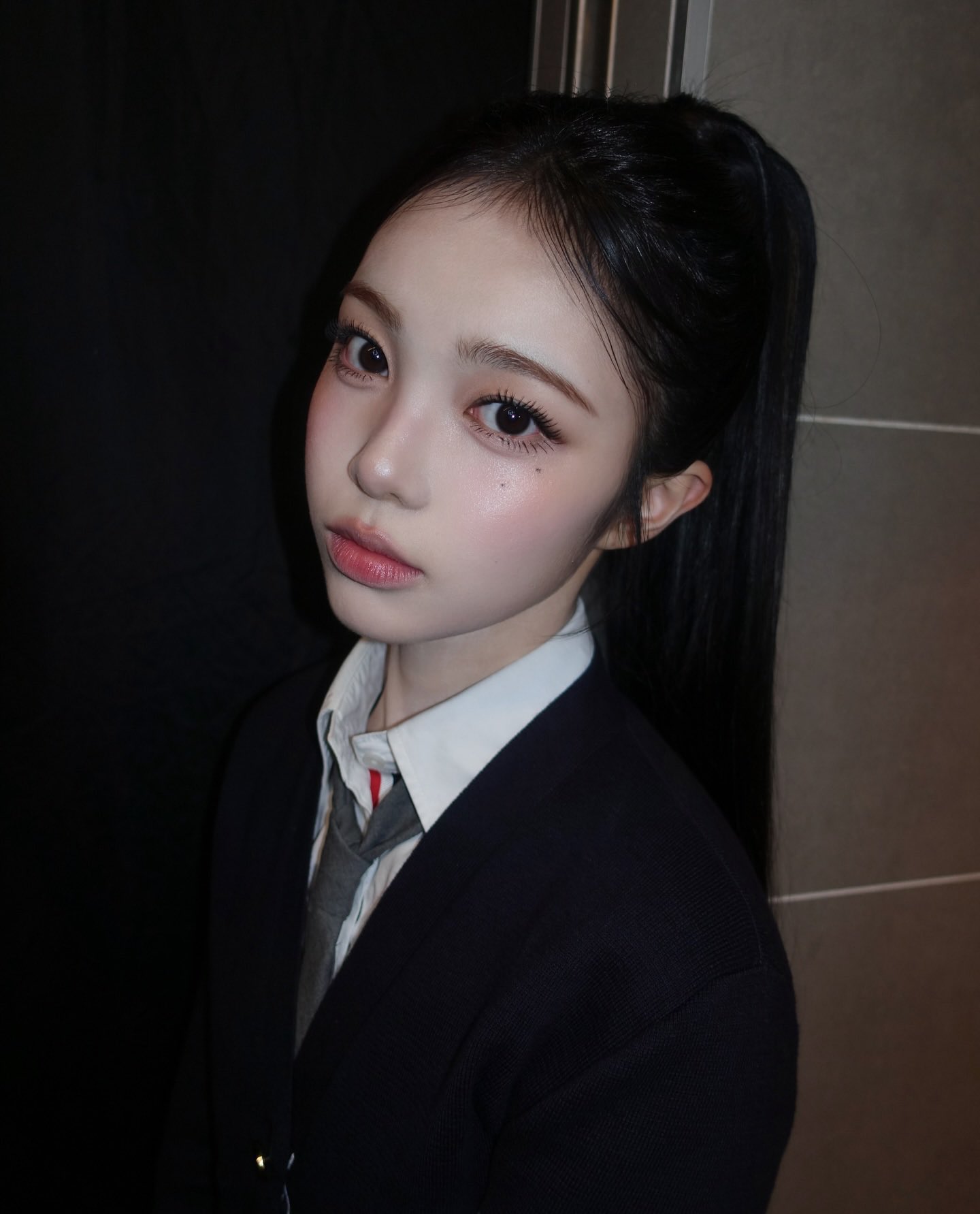 [잡담] 하투하 이안 진짜 유니크하게 예쁜것같음 | 인스티즈