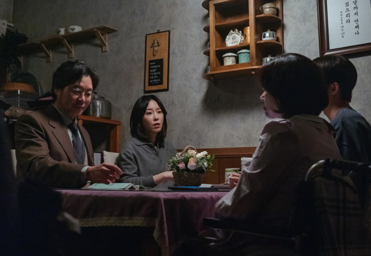 [잡담] 와 띠동갑인데 부녀사이로 나오네 | 인스티즈