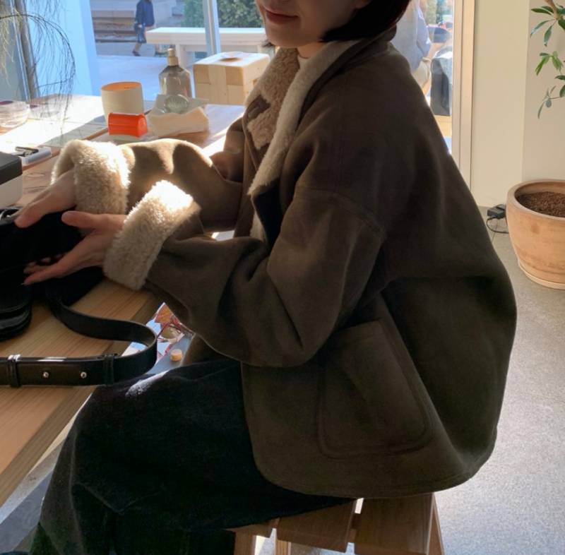 [잡담] 익들아 이 무스탕 별로야? 살말 | 인스티즈