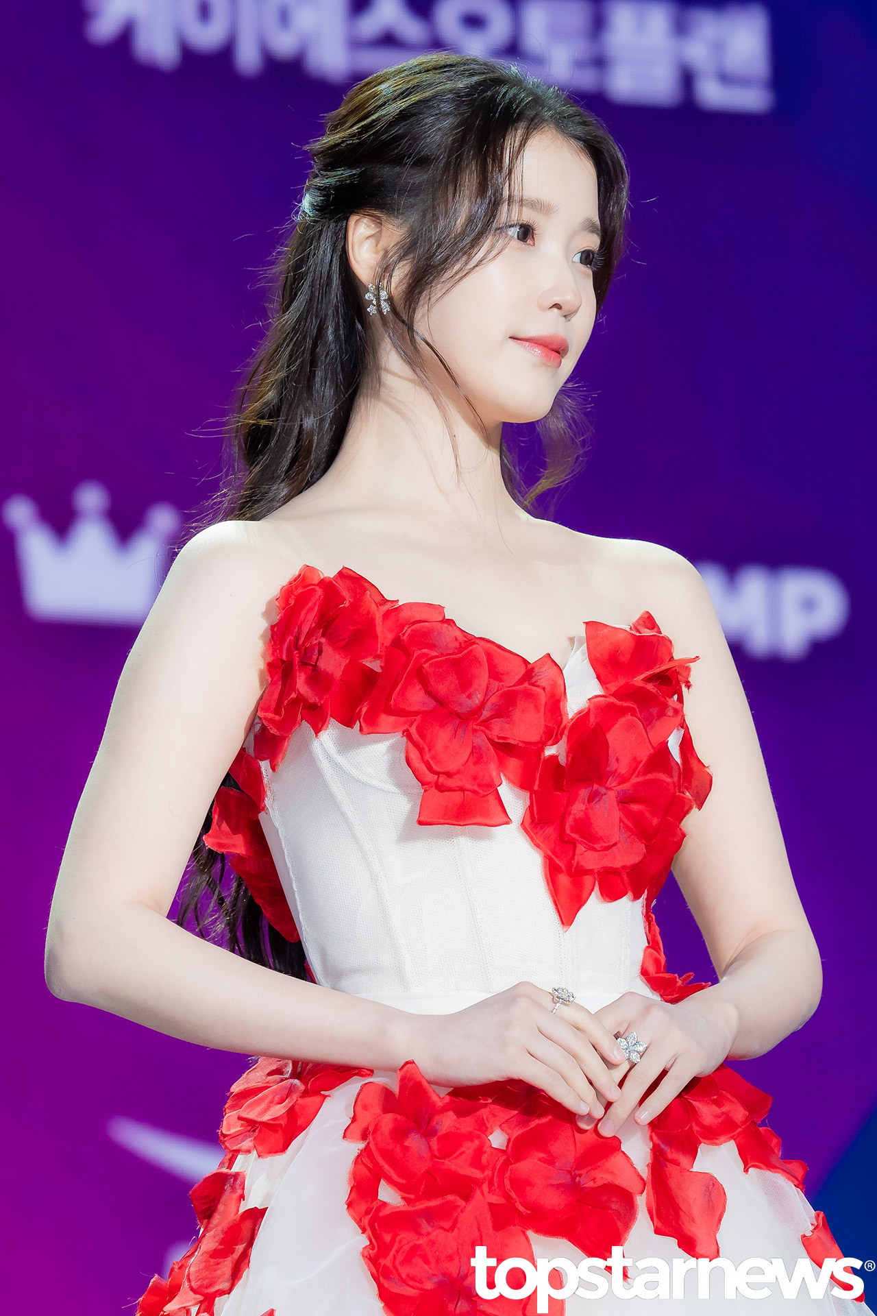 [잡담] 아이유) 아이유 오늘도 보고 내일도 본다니 넘 좋음🥰🥰 | 인스티즈