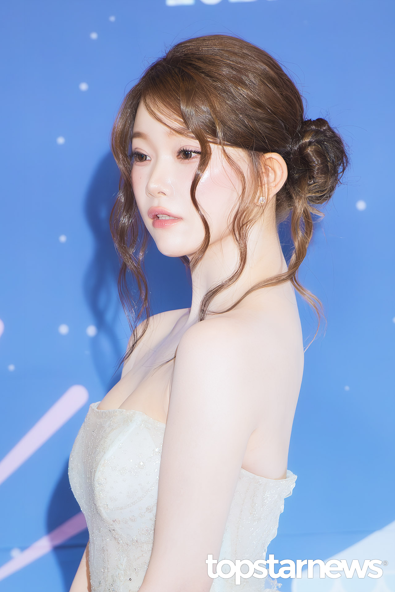 [잡담] 오늘 츠키 개이쁘다 | 인스티즈