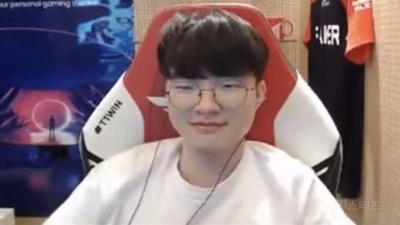 페이커 입꼬리 성형의혹 | 인스티즈