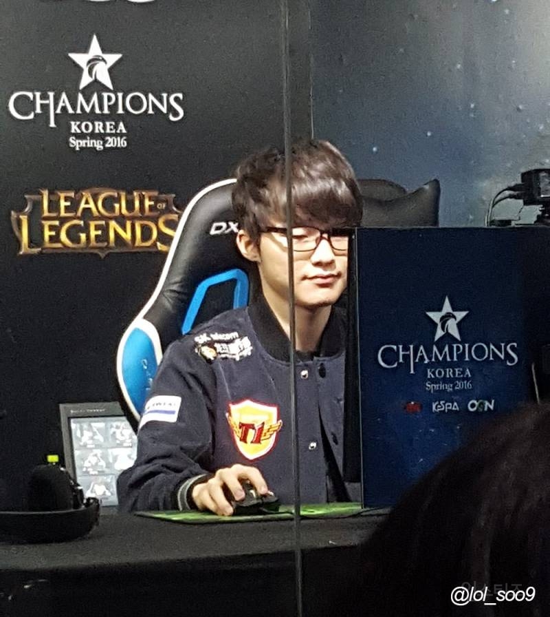 페이커 입꼬리 성형의혹 | 인스티즈