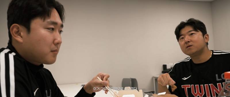 [잡담] 다큐의 끝이 치킨엔딩이였던 건에 대하여 | 인스티즈