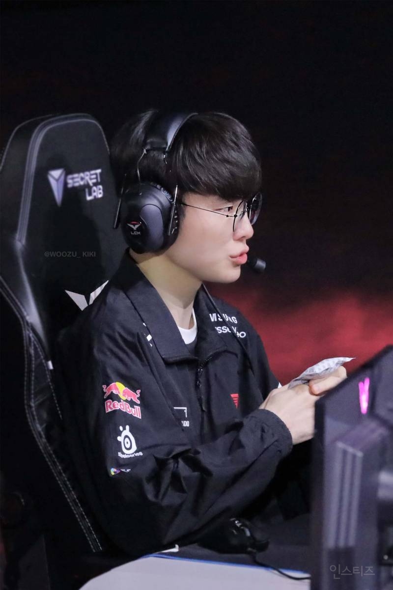 페이커 입꼬리 성형의혹 | 인스티즈