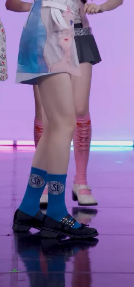 [잡담] 이런 다리되려면 160에 몇키로 돼야해?? | 인스티즈