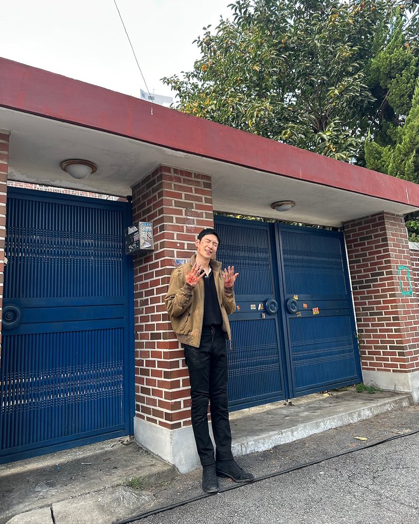 [잡담] 이제훈) 251229 이제훈 인스타 😺 | 인스티즈