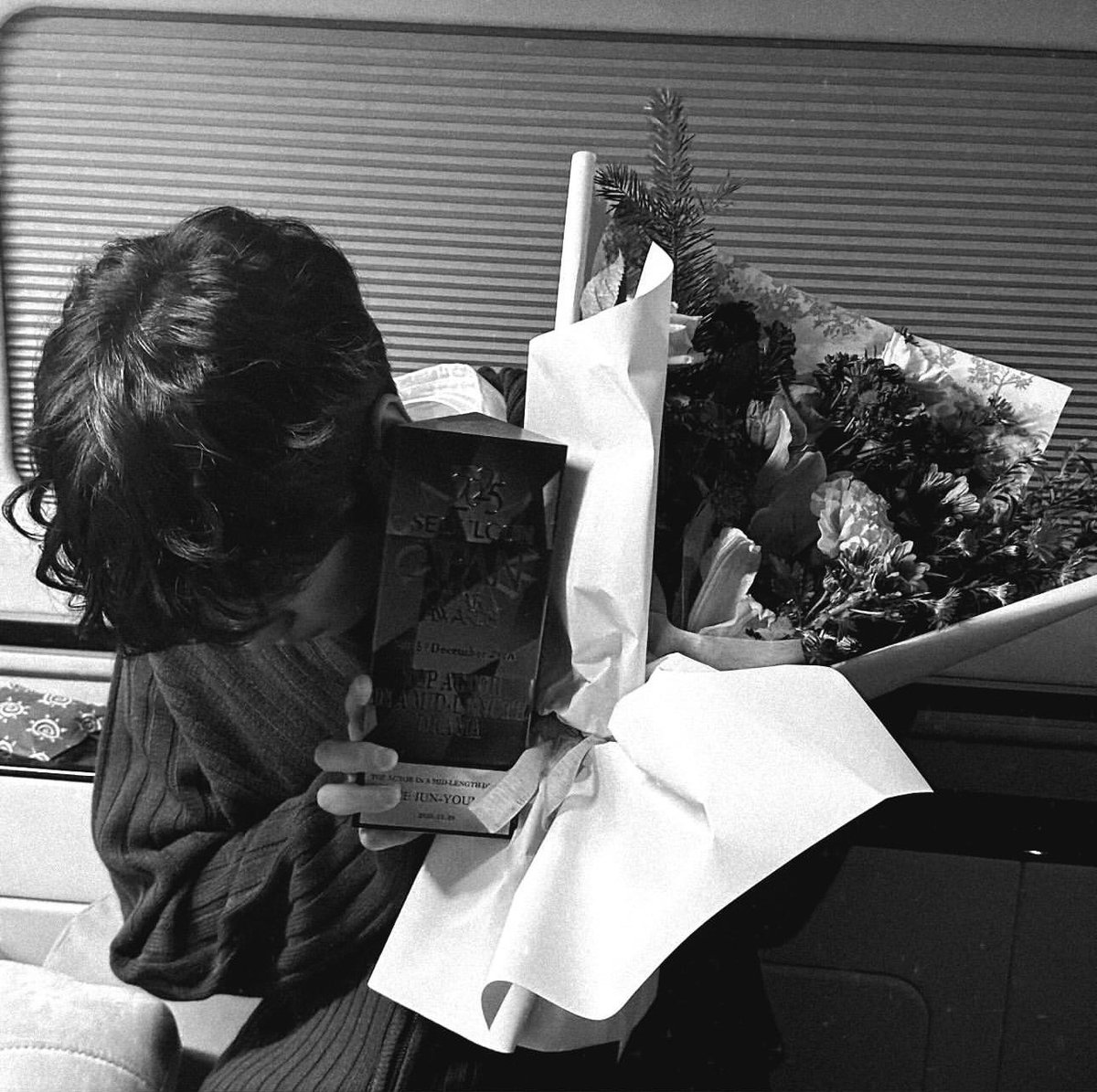 [잡담] 이준영 볶볶머리 포핸즈 스타일링 맞다면 | 인스티즈