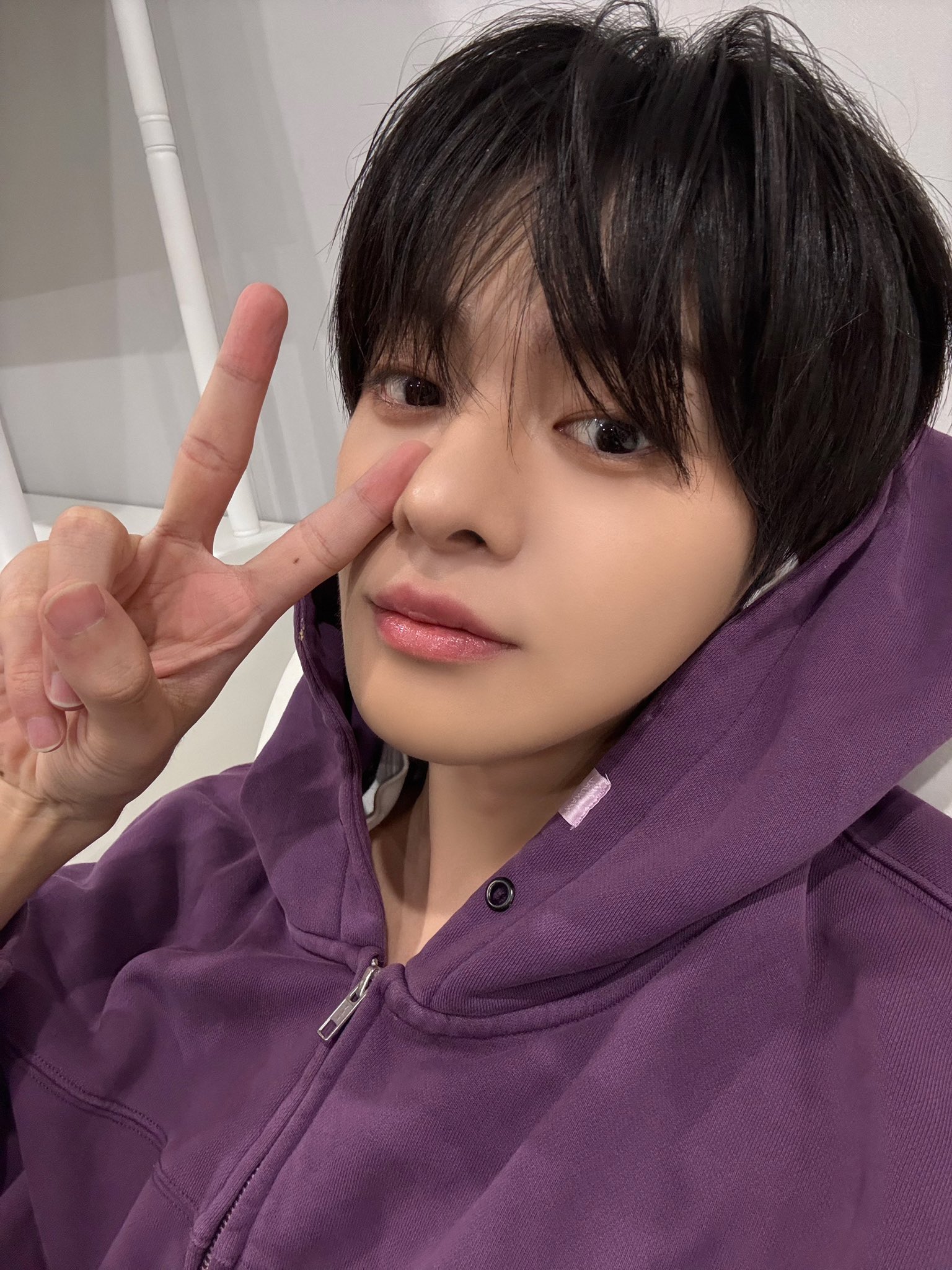 [잡담] 이리오 사랑해 내년에 행복하게 활동하자💗💗💗 | 인스티즈