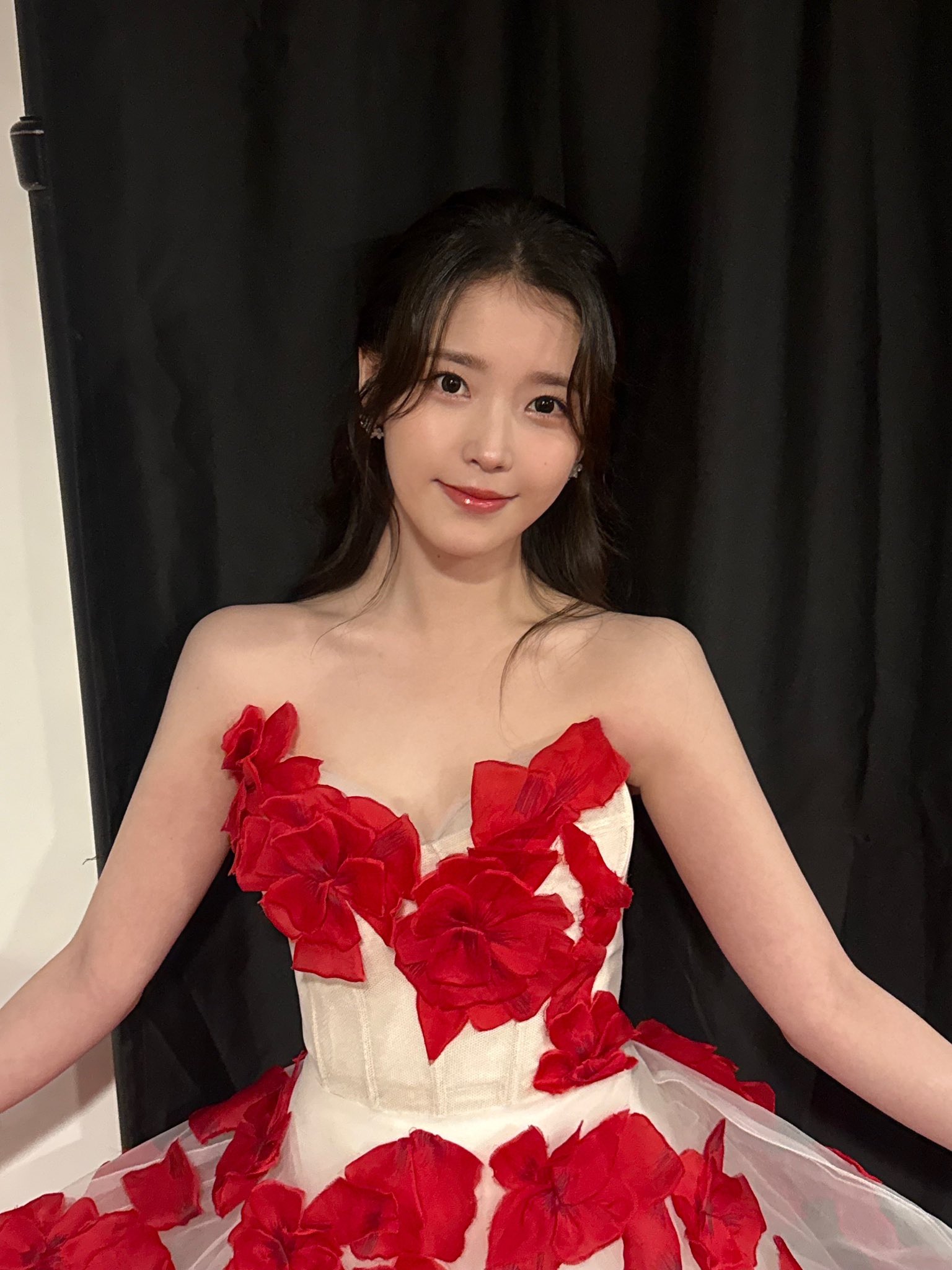 [잡담] 아이유 걍 공주잖아!! | 인스티즈