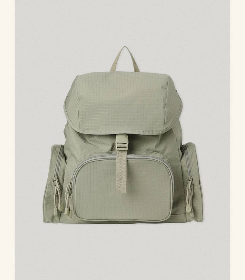 [잡담] 심심한익들아 백팩 색깔 좀 골라 주라 ㅜㅜ | 인스티즈