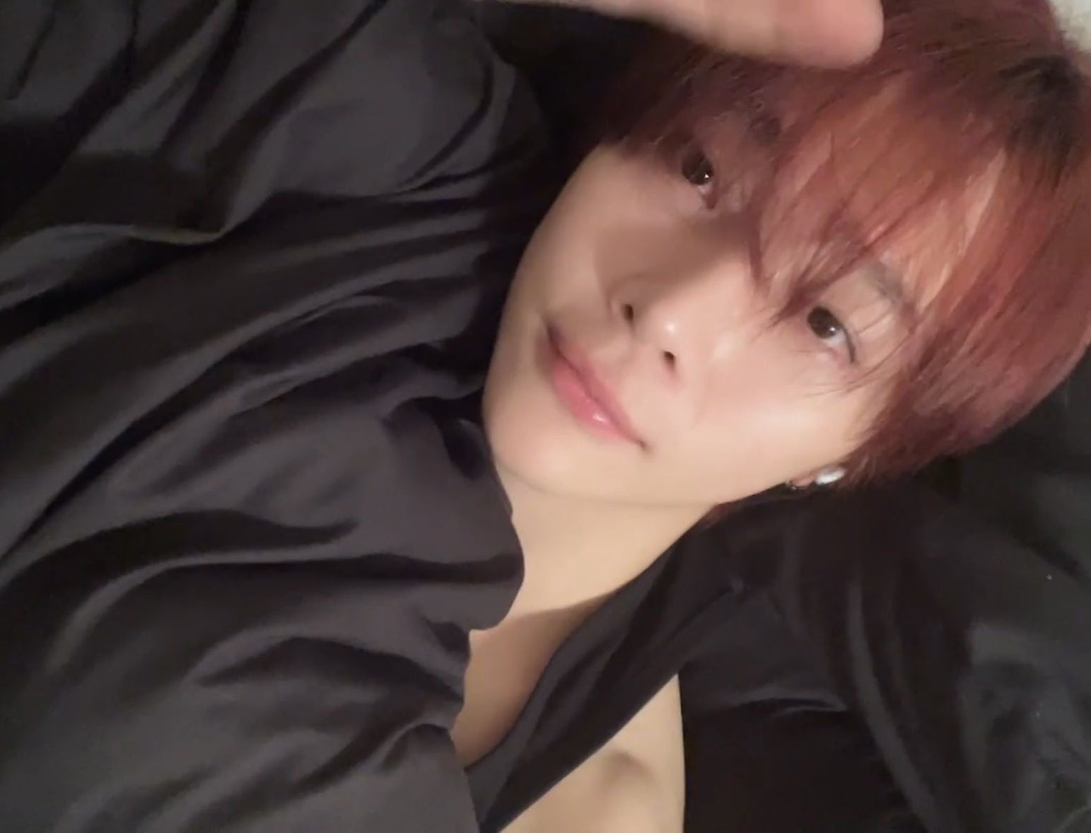 [잡담] 객관적으로 이 둘.... 약간 무섭(?)게 생긴 상인가??? | 인스티즈