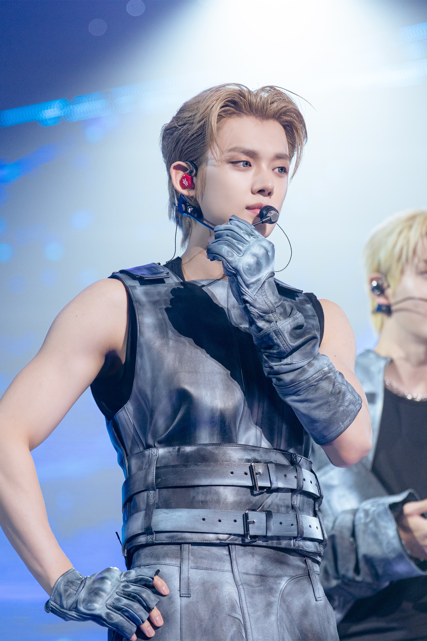 [잡담] 객관적으로 이 둘.... 약간 무섭(?)게 생긴 상인가??? | 인스티즈